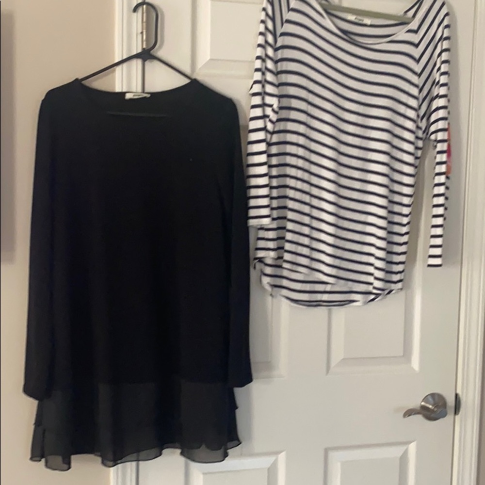 Two eloges tops
